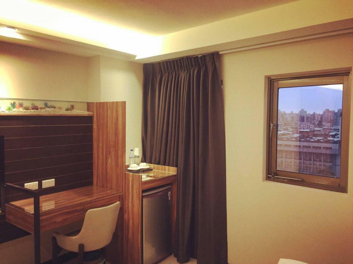Greeninn Hotel Đài Bắc Ngoại thất bức ảnh
