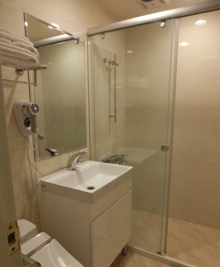 Greeninn Hotel Đài Bắc Ngoại thất bức ảnh